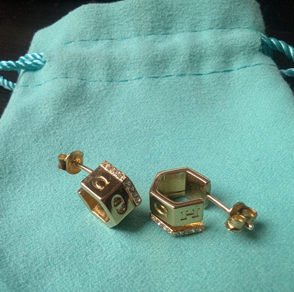 COACH Crystal Huggie Tricolor Earrings Gold Plated Brass $88 ❤️